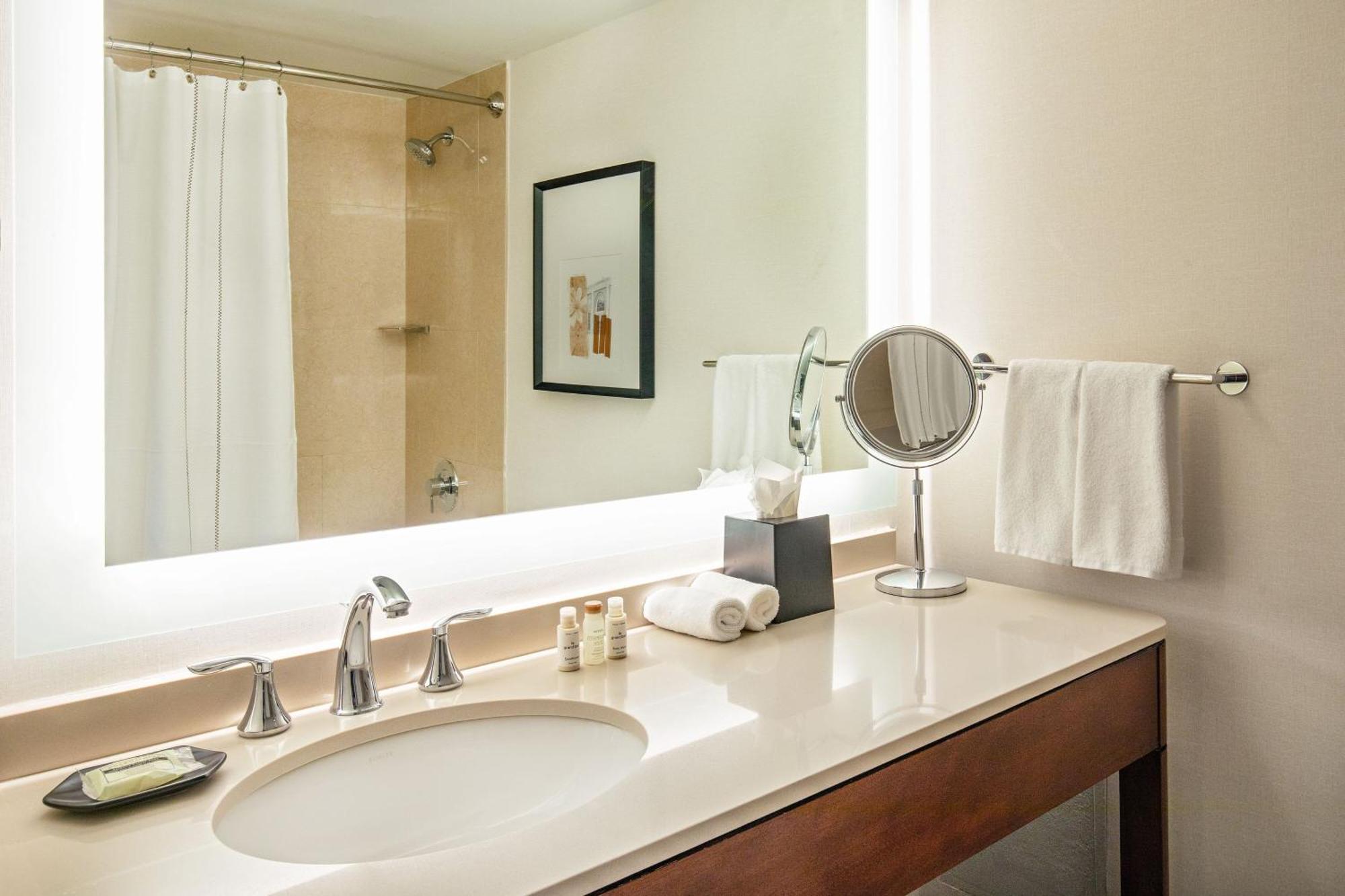 Hotel Sheraton Boston Needham