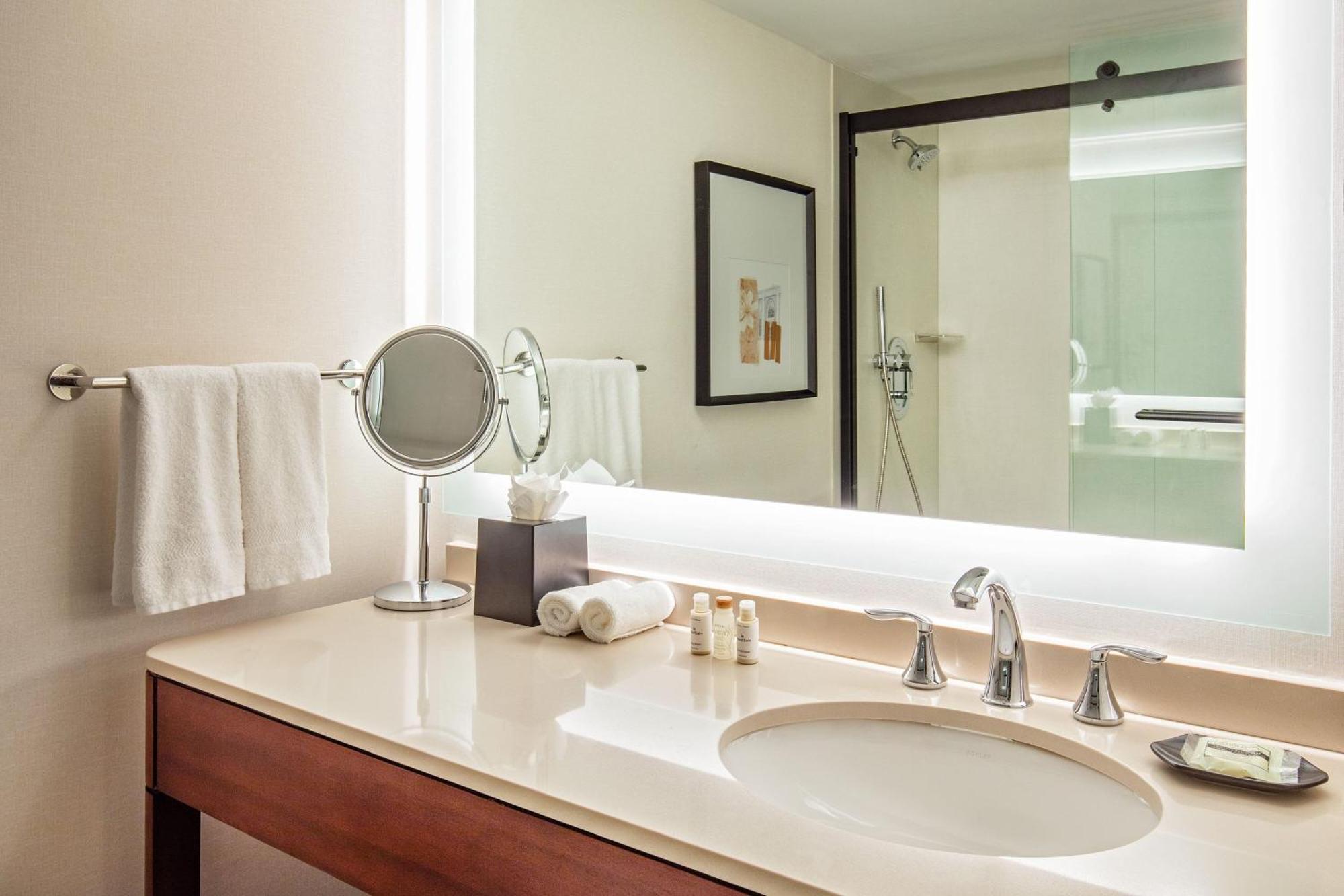 Sheraton Boston 3*